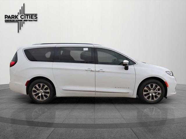 2025 Chrysler Pacifica Hybrid PACIFICA PLUG-IN HYBRID PINNACLE