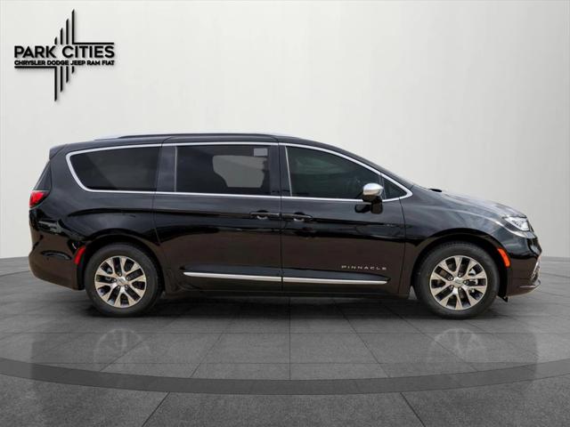 2025 Chrysler Pacifica Hybrid PACIFICA PLUG-IN HYBRID PINNACLE