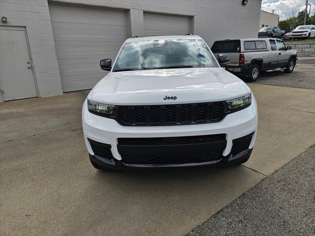 2025 Jeep Grand Cherokee GRAND CHEROKEE L ALTITUDE X 4X4