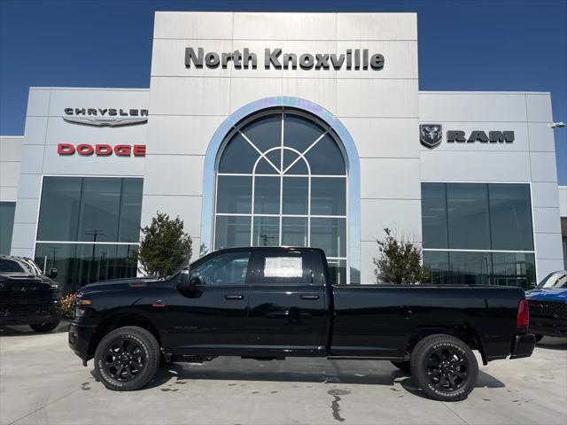 2025 RAM Ram 3500 RAM 3500 BIG HORN CREW CAB 4X4 8 BOX