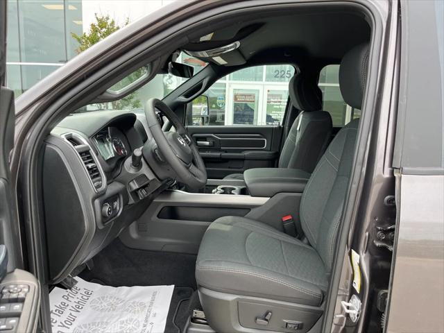 2025 RAM Ram 3500 RAM 3500 BIG HORN CREW CAB 4X4 8 BOX