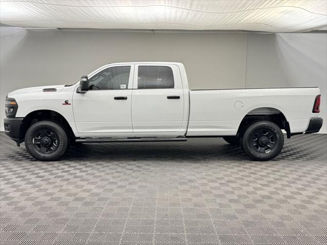 2025 RAM Ram 3500 RAM 3500 TRADESMAN CREW CAB 4X4 8 BOX