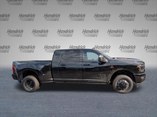 2025 RAM Ram 3500 RAM 3500 LARAMIE MEGA CAB 4X4 64 BOX