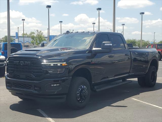 2025 RAM Ram 3500 RAM 3500 LARAMIE CREW CAB 4X4 8 BOX