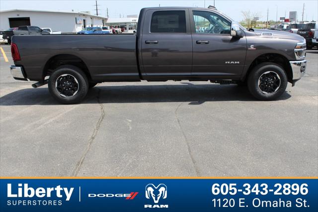 2025 RAM Ram 3500 RAM 3500 LARAMIE CREW CAB 4X4 8 BOX