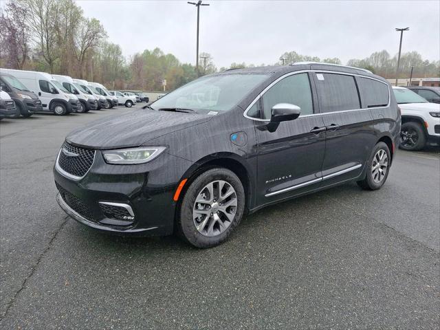 2025 Chrysler Pacifica Hybrid PACIFICA PLUG-IN HYBRID PINNACLE