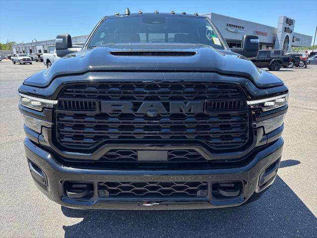 2025 RAM Ram 2500 RAM 2500 LIMITED CREW CAB 4X4 64 BOX