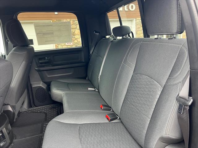 2025 Ram 2500 Tradesman Crew Cab 4x4 6'4" Box
