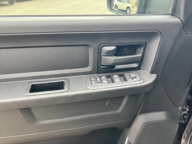 2025 Ram 2500 Tradesman Crew Cab 4x4 6'4" Box