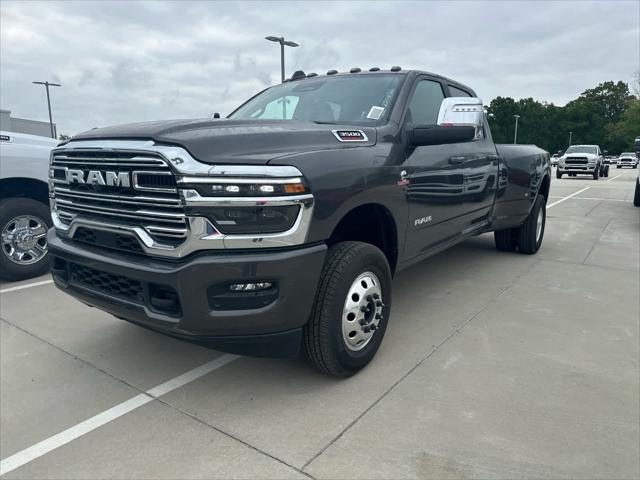 2025 RAM Ram 3500 RAM 3500 LARAMIE CREW CAB 4X4 8 BOX