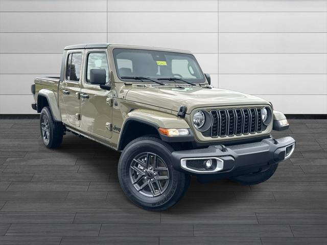 2025 Jeep Gladiator GLADIATOR SPORT S 4X4 2025 Jeep Gladiator GLADIATOR SPORT S 4X4