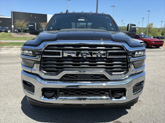 2025 RAM Ram 2500 RAM 2500 TRADESMAN CREW CAB 4X4 64 BOX