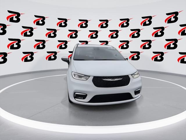 2025 Chrysler Pacifica Hybrid PACIFICA PLUG-IN HYBRID PINNACLE