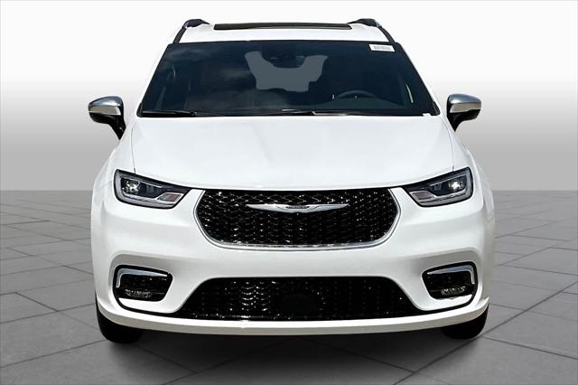 2025 Chrysler Pacifica Hybrid PACIFICA PLUG-IN HYBRID PINNACLE