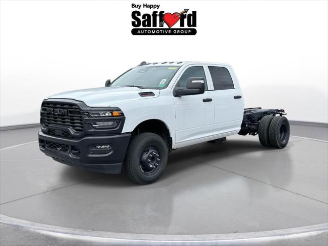 2025 RAM Ram 3500 Chassis Cab RAM 3500 TRADESMAN CREW CAB CHASSIS 4X4 60 CA