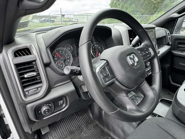 2025 RAM Ram 3500 Chassis Cab RAM 3500 TRADESMAN CREW CAB CHASSIS 4X4 60 CA