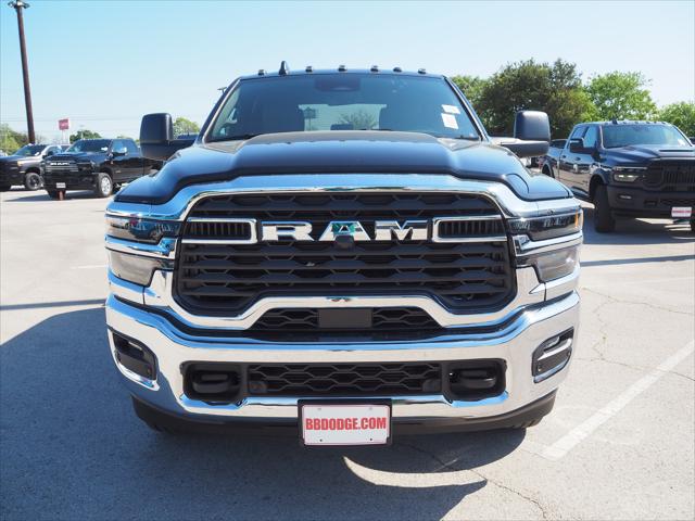 2025 RAM Ram 3500 RAM 3500 TRADESMAN CREW CAB 4X4 8 BOX