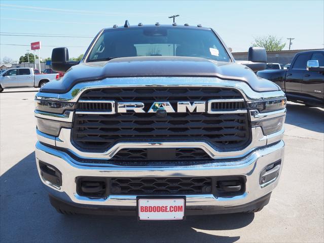 2025 RAM Ram 3500 RAM 3500 TRADESMAN CREW CAB 4X4 8 BOX