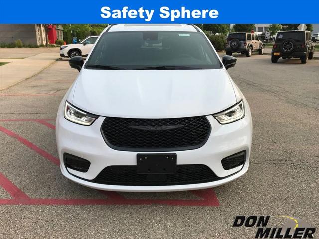 2025 Chrysler Pacifica Hybrid PACIFICA PLUG-IN HYBRID S APPEARANCE