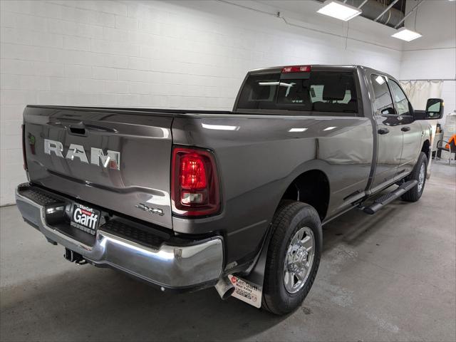 2025 RAM Ram 3500 RAM 3500 TRADESMAN CREW CAB 4X4 8 BOX