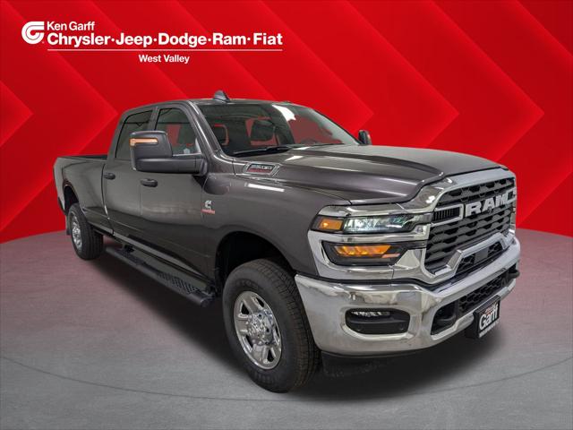 2025 RAM Ram 3500 RAM 3500 TRADESMAN CREW CAB 4X4 8 BOX