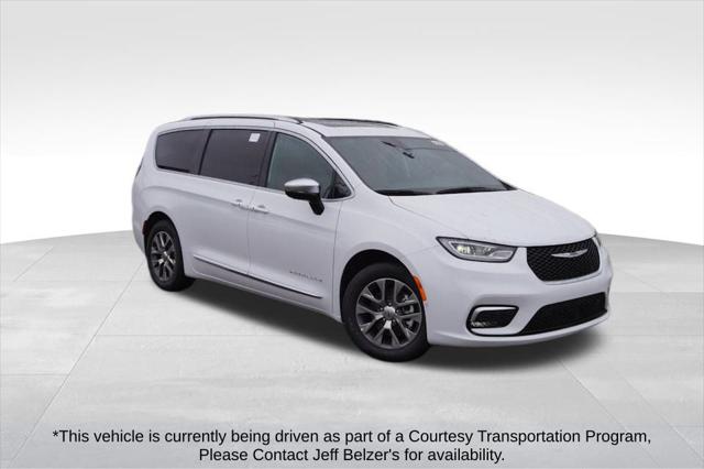 2025 Chrysler Pacifica Hybrid PACIFICA PLUG-IN HYBRID PINNACLE