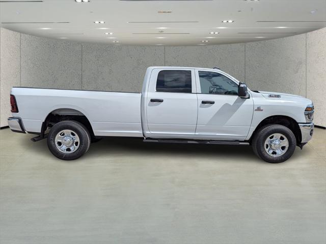 2025 RAM Ram 3500 RAM 3500 TRADESMAN CREW CAB 4X4 8 BOX