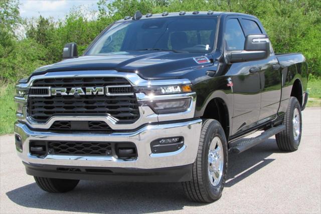 2025 RAM Ram 2500 RAM 2500 TRADESMAN CREW CAB 4X4 64 BOX