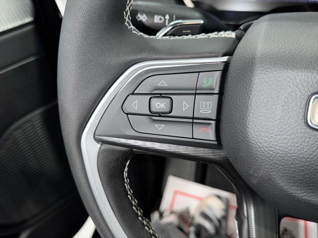 2025 Jeep Grand Cherokee GRAND CHEROKEE L ALTITUDE X 4X2