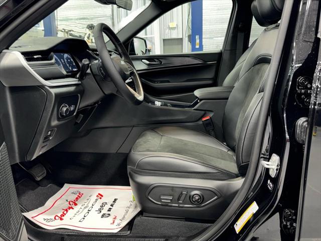 2025 Jeep Grand Cherokee GRAND CHEROKEE L ALTITUDE X 4X2