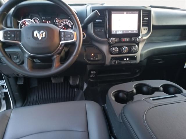 2025 RAM Ram 3500 RAM 3500 TRADESMAN CREW CAB 4X4 8 BOX