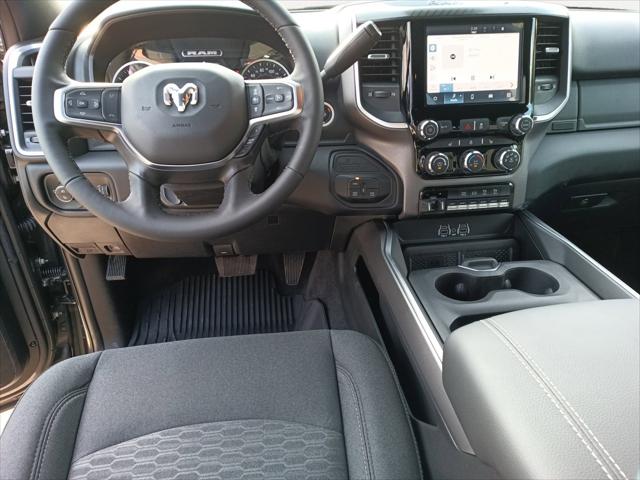2025 RAM Ram 3500 RAM 3500 LONE STAR CREW CAB 4X4 8 BOX