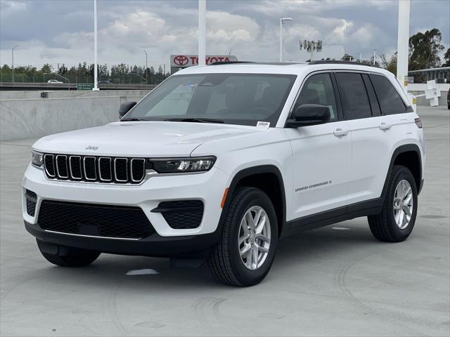 2025 Jeep Grand Cherokee GRAND CHEROKEE LAREDO X 4X2