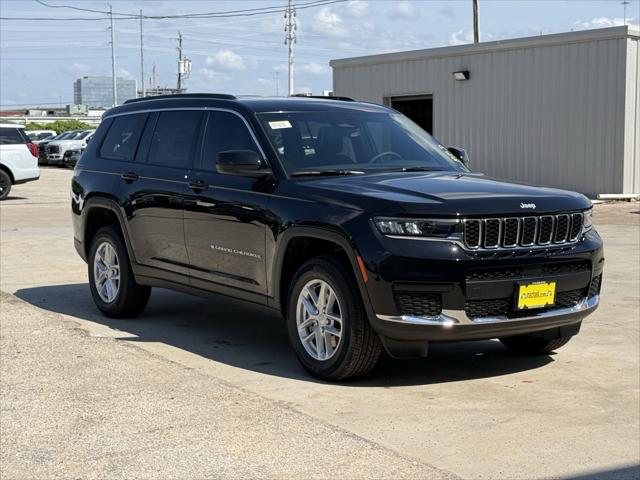 2025 Jeep Grand Cherokee GRAND CHEROKEE L LAREDO X 4X2