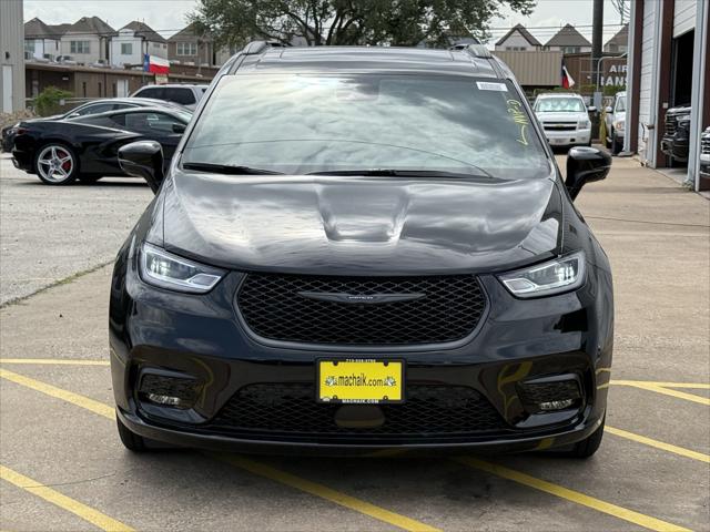 2025 Chrysler Pacifica Hybrid PACIFICA PLUG-IN HYBRID S APPEARANCE