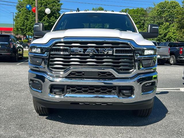 2025 RAM Ram 2500 RAM 2500 TRADESMAN CREW CAB 4X4 64 BOX