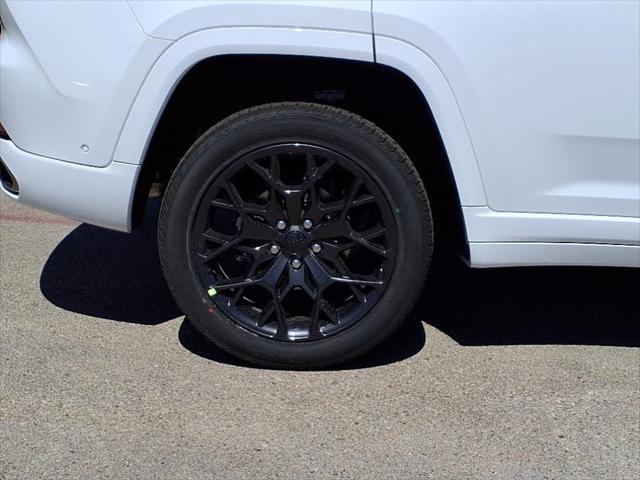 2025 Jeep Grand Cherokee GRAND CHEROKEE SUMMIT 4X4