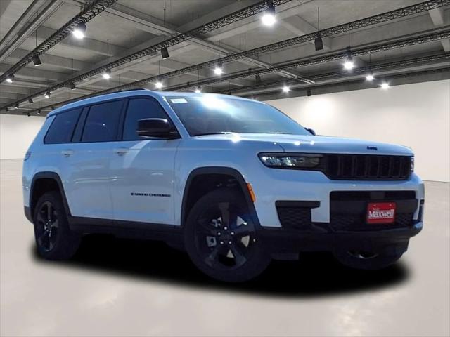 2025 Jeep Grand Cherokee GRAND CHEROKEE L ALTITUDE X 4X4