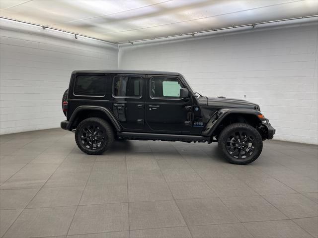 2025 Jeep Wrangler 4xe WRANGLER 4-DOOR BACKCOUNTRY 4xe