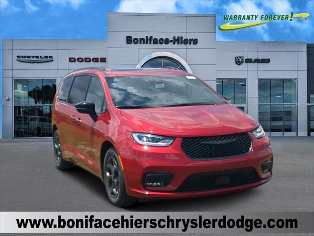 2025 Chrysler Pacifica Hybrid PACIFICA PLUG-IN HYBRID S APPEARANCE