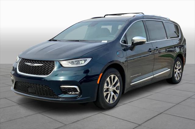 2025 Chrysler Pacifica Hybrid PACIFICA PLUG-IN HYBRID PINNACLE