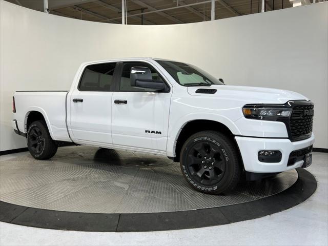 2025 RAM Ram 1500 RAM 1500 BIG HORN CREW CAB 4X4 64 BOX