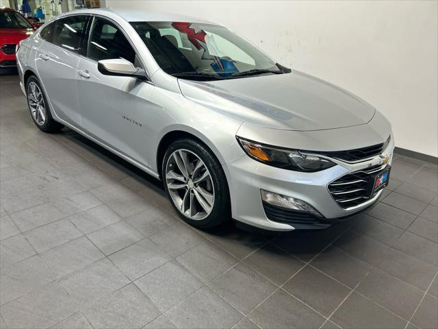 2022 Chevrolet Malibu FWD LT