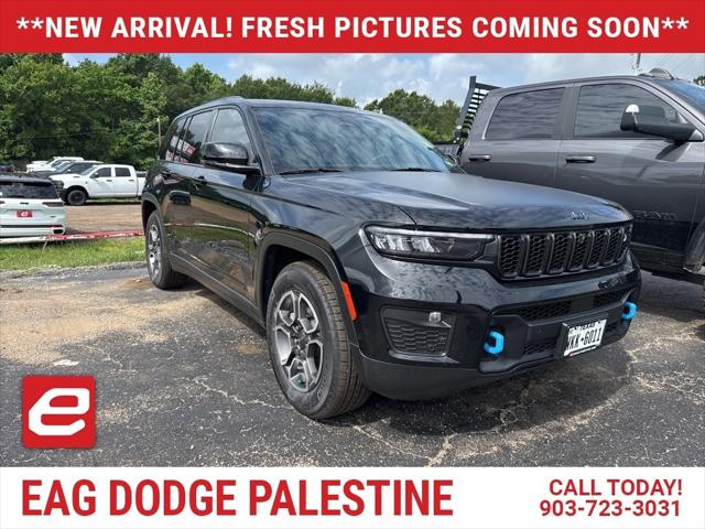 2023 Jeep Grand Cherokee 4xe Trailhawk