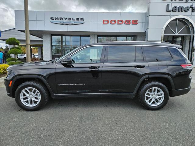 2022 Jeep Grand Cherokee L Laredo 4x4