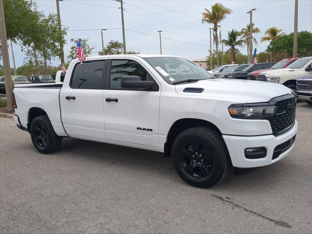 2025 RAM 1500 Tradesman Crew Cab 4x4 57 Box