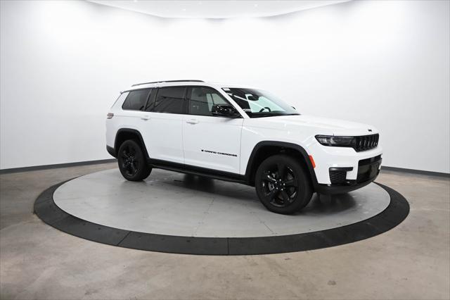 2022 Jeep Grand Cherokee L Altitude 4x4