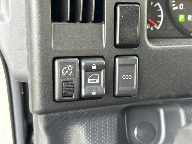 2025 Chevrolet 4500 LCF Gas 2WD REG CAB 150