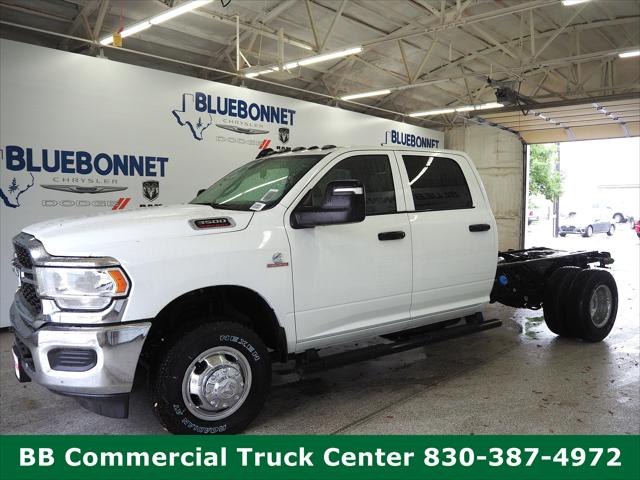 2024 RAM Ram 3500 Chassis Cab RAM 3500 TRADESMAN CREW CAB CHASSIS 4X4 60 CA