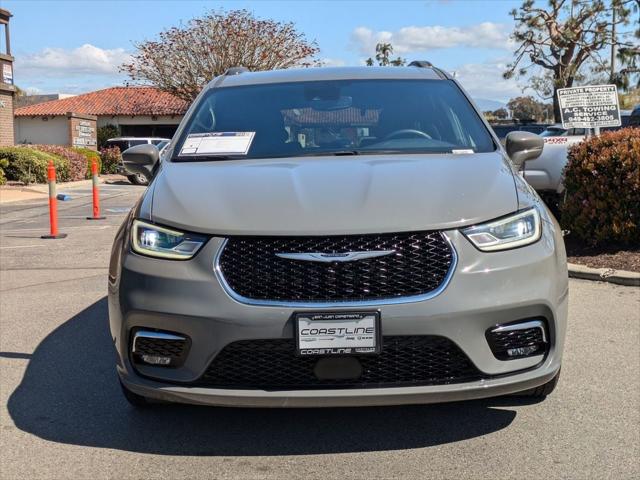 2022 Chrysler Pacifica Touring